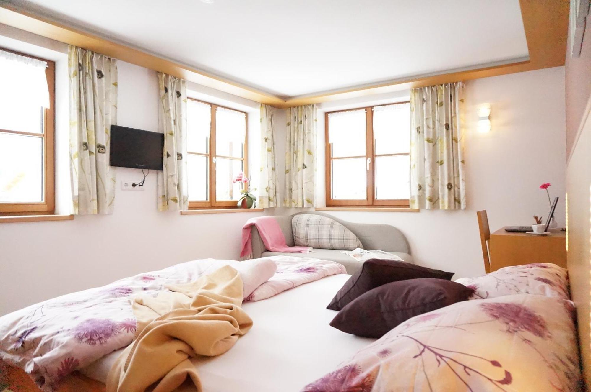 Hotel Haus Schwendinger Mellau Esterno foto