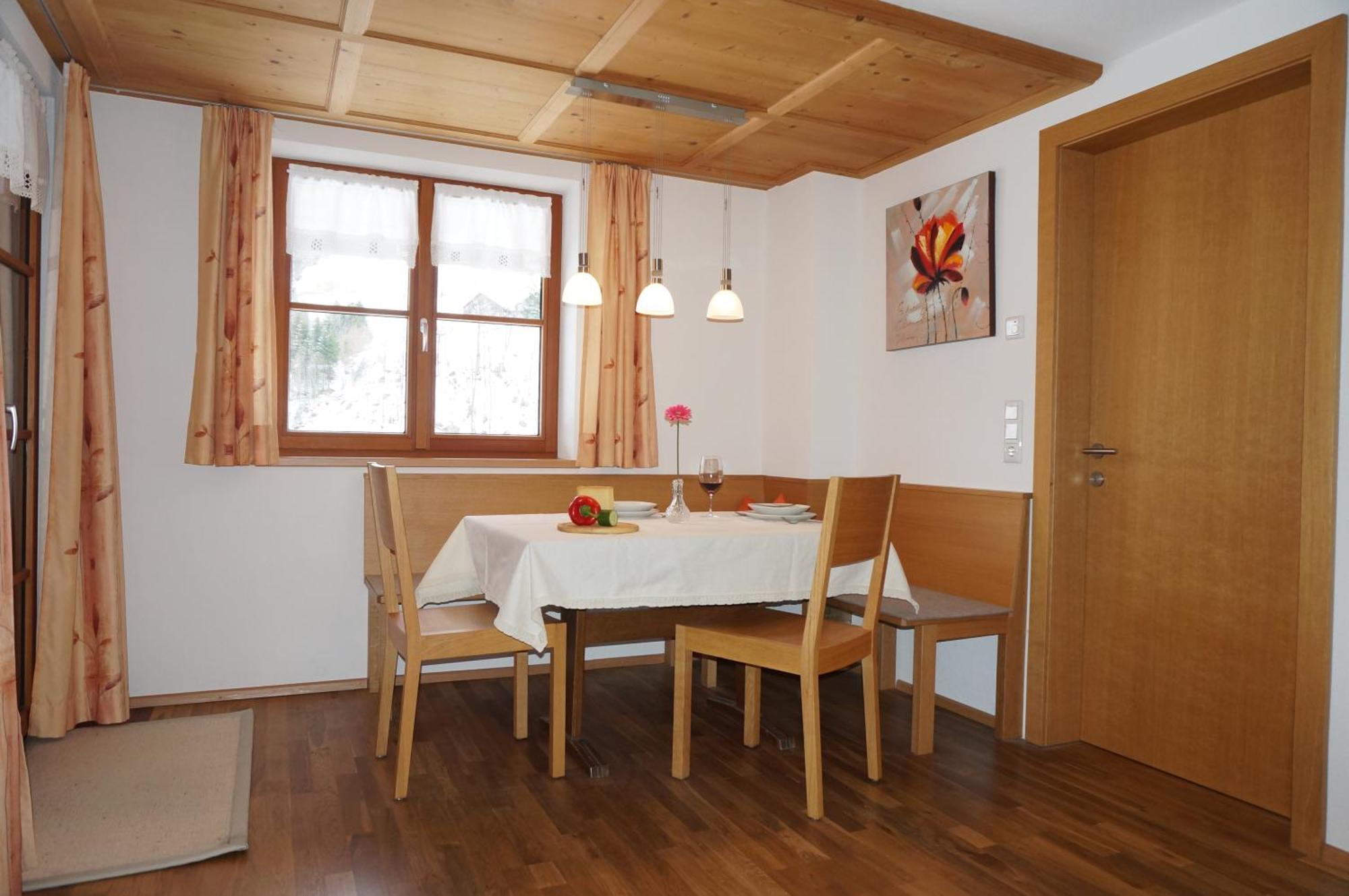Hotel Haus Schwendinger Mellau Esterno foto